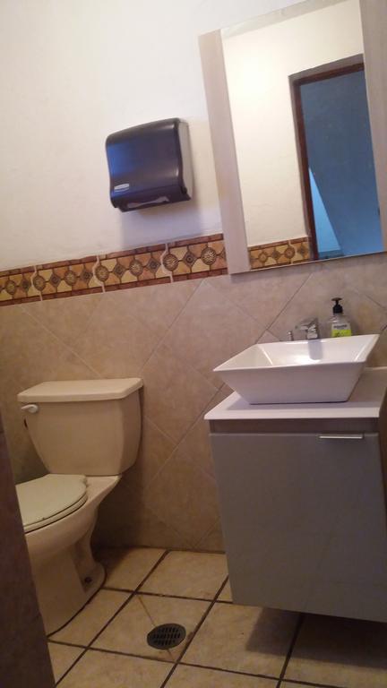 Hostal Avante Toluca Extérieur photo
